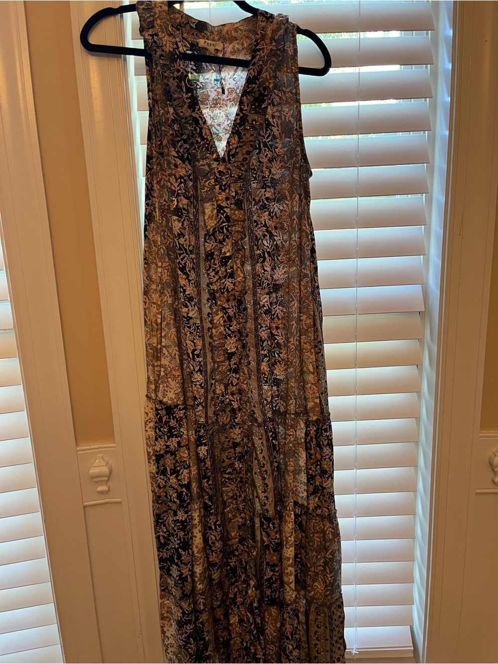 Sleeveless Floral Print Maxi Dress in Brown and Black